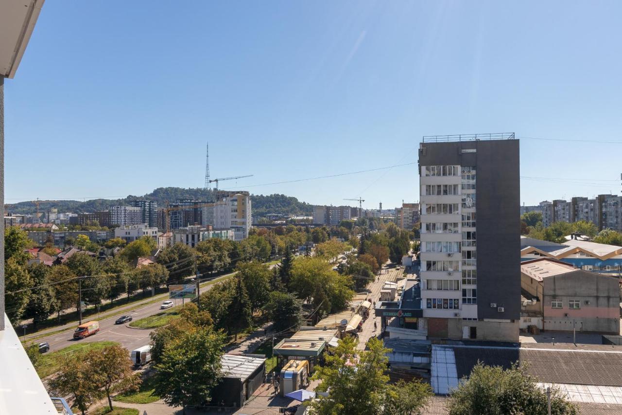 77 Views Apartments By Inshi Lviv Eksteriør billede